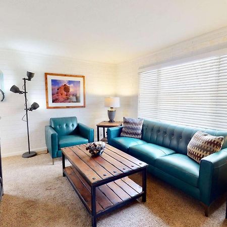 Downtown Cozy Home Base - Purple Sage 8 Moab Bagian luar foto
