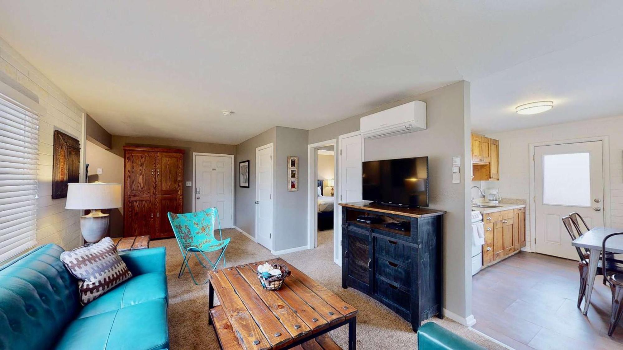 Downtown Cozy Home Base - Purple Sage 8 Moab Bagian luar foto