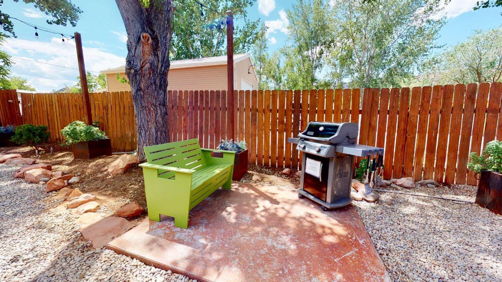 Downtown Cozy Home Base - Purple Sage 8 Moab Bagian luar foto
